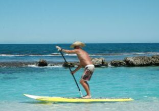 standup-paddle-boarding-2404330