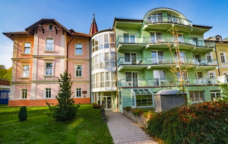 Hotel Spa Hévíz Außenansicht