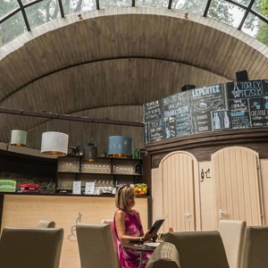 BM Kursanatorium Café